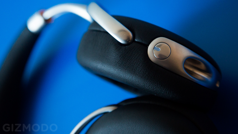 Illustration for article titled Parrot Zik 2.0 Hands-On: The World's Most Advanced Headphones? Maybe.